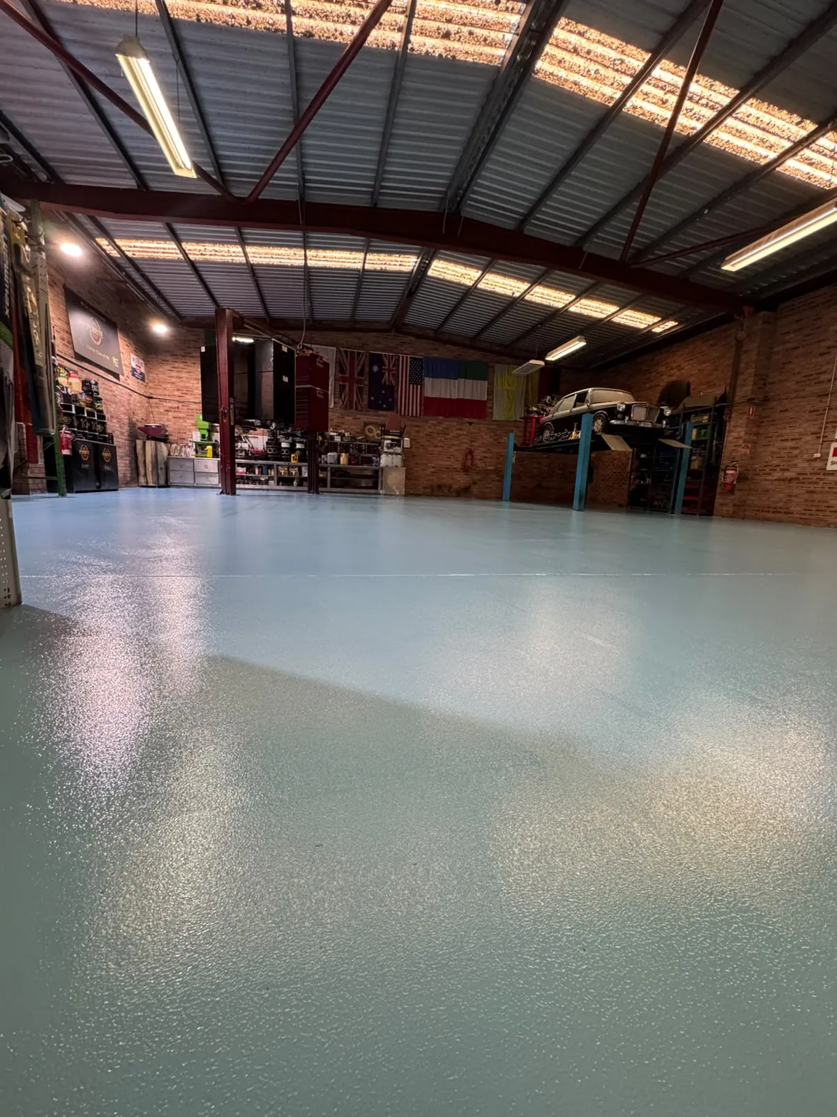Epoxy floor in an automotive workshop